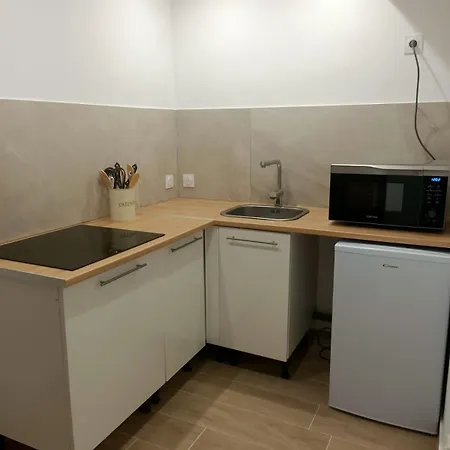 06Bt - Nice Studio Close To Everything Exterior photo